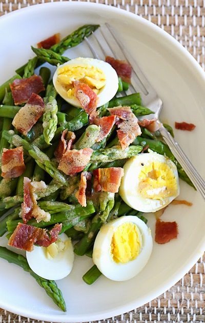 Asparagus Egg and Bacon Salad with Dijon Vinaigrette - Skinny Taste